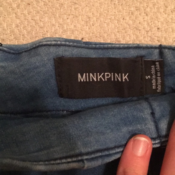 Lace up side denim skirt with zipper back - Picture 2 of 3